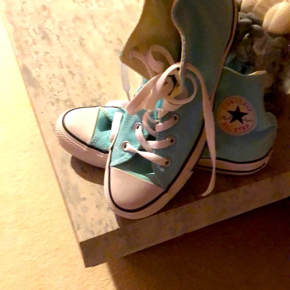 Converse Shoes - Converse ‘Chuck Taylor’ one star in EUC. Beautiful pastel blue colour. Women’s 8